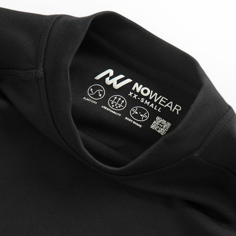 Dopasowana koszulka treningowa crop top NOWEAR