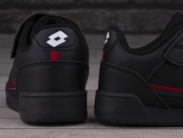 Buty sportowe chłopięce, białe, Lotto